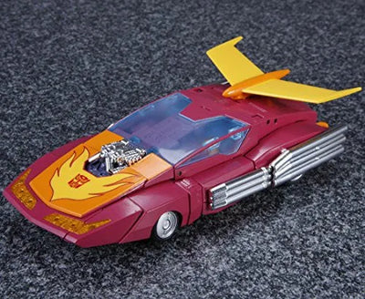 The Transformers: The Movie - Transformers 2010 - Hot Rodimus - The Transformers: Masterpiece MP-28 - Version 2.0 (Takara Tomy)ㅤ – Takara Tomy – ActionFigureBrasil — com base expositora