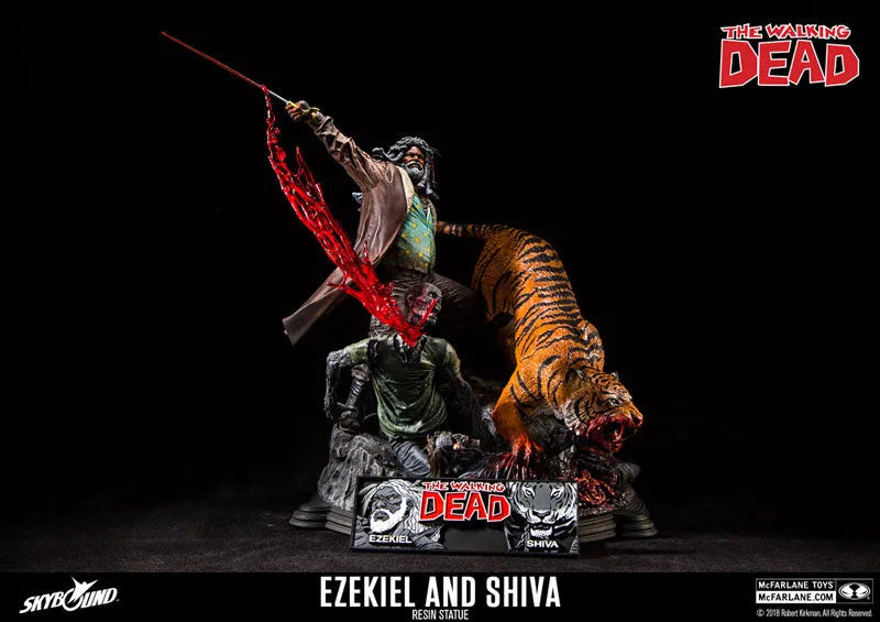 The Walking Dead - Ezekiel & Shiva Statueㅤ – McFarlane Toys – ActionFigureBrasil