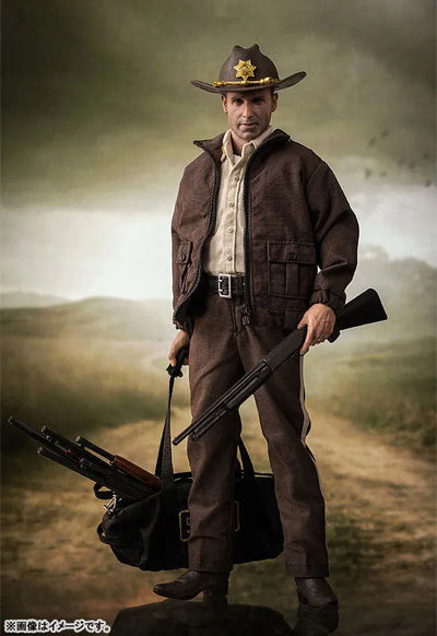 The Walking Dead - Rick Grimes - Season 1 - 1/6 (threezero)ㅤ – ThreeZero – ActionFigureBrasil — ambientada