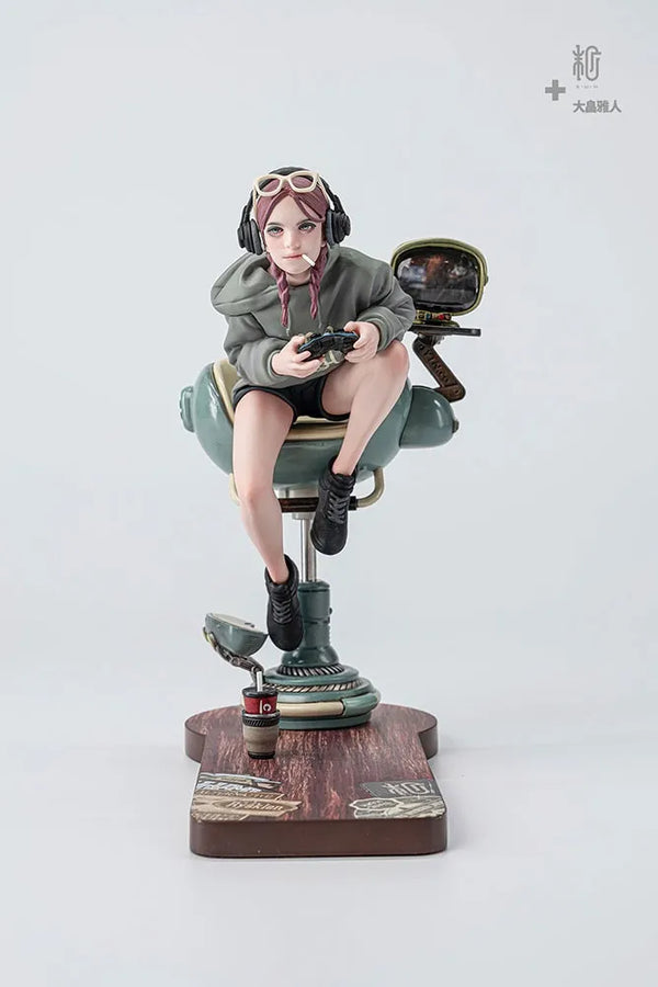 Tokyo Video Game Girl (Artist Edition) - LIMITED EDITION – Manas SUM – ActionFigure Brasil