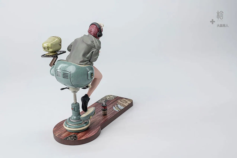 Tokyo Video Game Girl (Artist Edition) - LIMITED EDITION – Manas SUM – ActionFigure Brasil