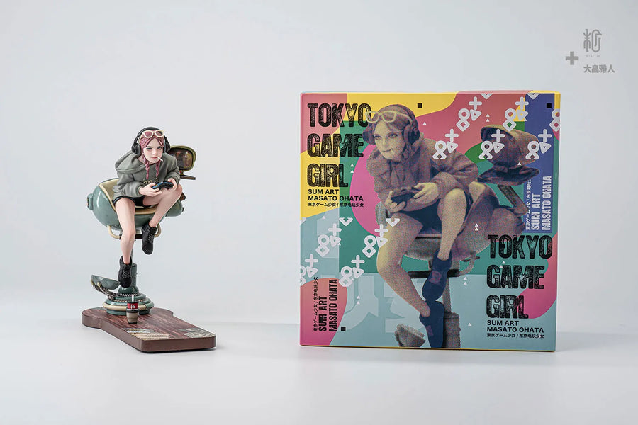 Tokyo Video Game Girl (Artist Edition) - LIMITED EDITION – Manas SUM – ActionFigure Brasil
