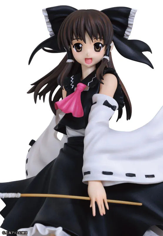 Touhou Project - Hakurei Reimu - 1/8 - Limited 2P Color ver. (Griffon Enterprises)ㅤ – Puella Magi Madoka Magica – ActionFigureBrasil