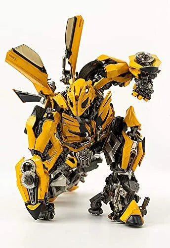 Transformers: The Last Knight - Bumblebee - DLX (threezero)ㅤ – ThreeZero – ActionFigureBrasil
