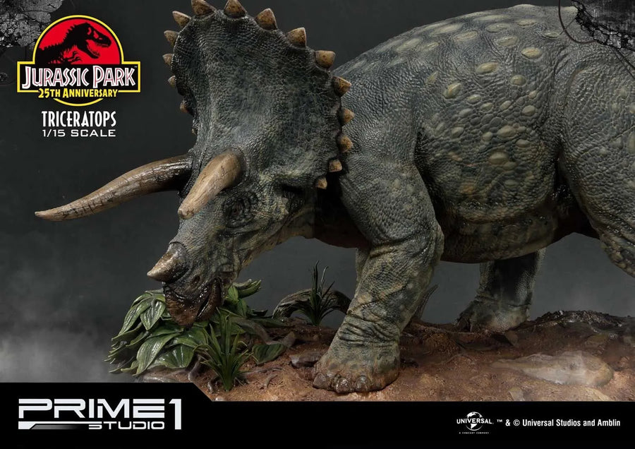 Triceratops (Regular Version) Jurassic Park (Film) – Prime1Studio – ActionFigure Brasil