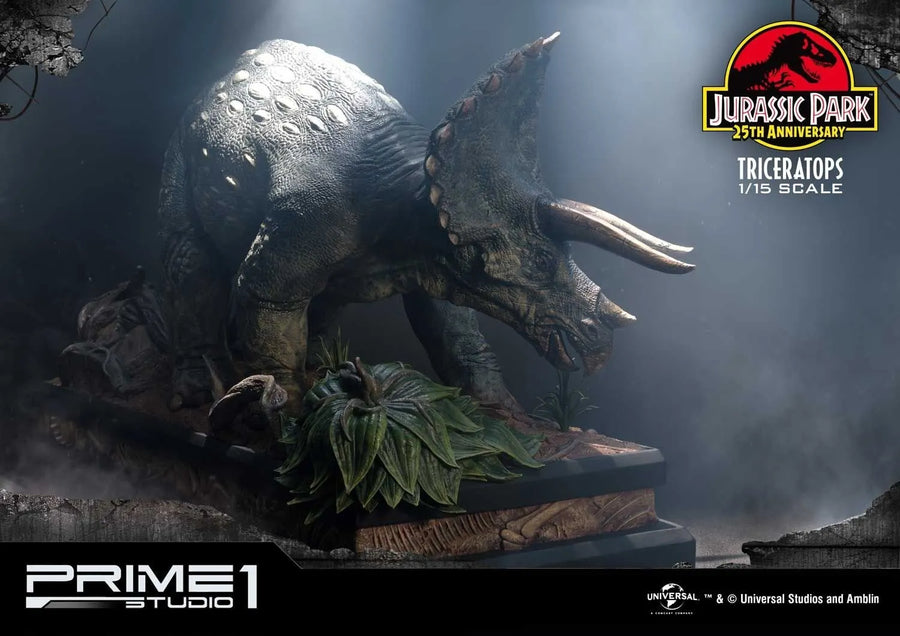 Triceratops (Regular Version) Jurassic Park (Film) – Prime1Studio – ActionFigure Brasil