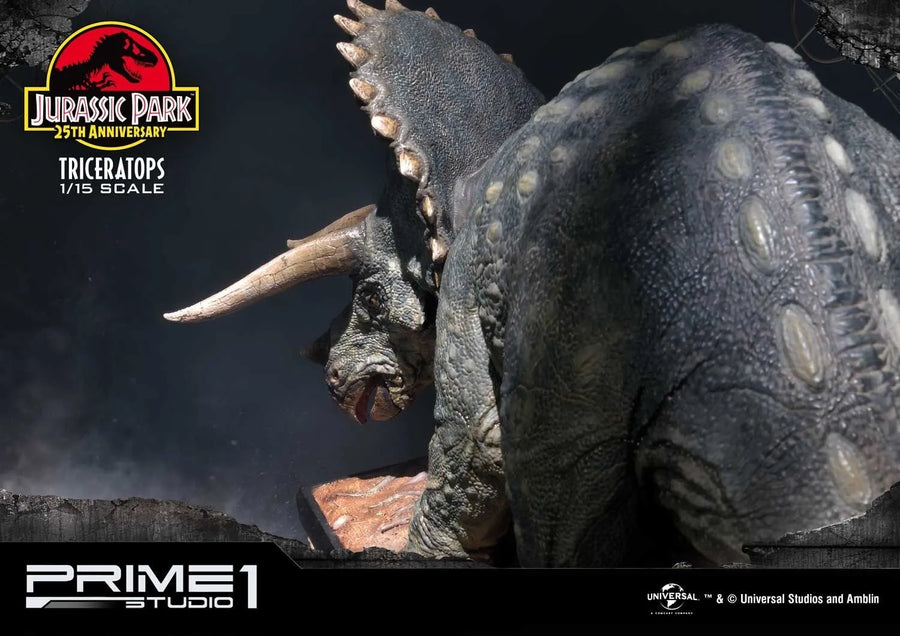 Triceratops (Regular Version) Jurassic Park (Film) – Prime1Studio – ActionFigure Brasil