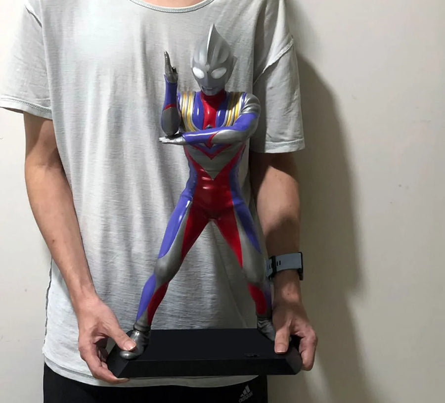 Ultimate Article Ultraman Tiga (Multi Type) – MegaHouse – ActionFigure Brasil