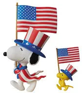 Ultra Detail Figure No.320 UDF Peanuts Series 5. U.S.A. Snoopy Woodstockㅤ – Puella Magi Madoka Magica – ActionFigureBrasil