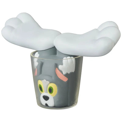 Ultra Detail Figure No.666 - UDF TOM and JERRY - SERIES 3 - TOM - Runaway to Glass cup (Medicom Toy)ㅤ – Medicom Toy – ActionFigureBrasil — ângulo diferente