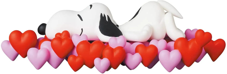 Ultra Detail Figure No.684 - PEANUTS SERIES 13 - FULL OF HEART SNOOPY (Medicom Toy)ㅤ – Medicom Toy – ActionFigureBrasil