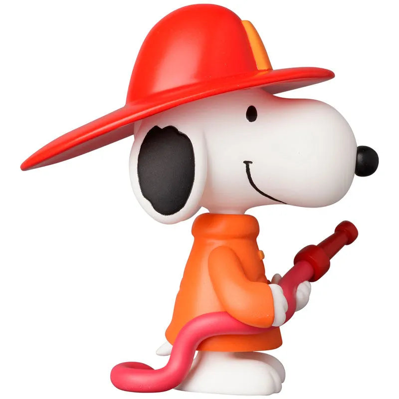 Ultra Detail Figure No.695 UDF PEANUTS Series 14 FIREMAN SNOOPYㅤ – Medicom Toy – ActionFigureBrasil