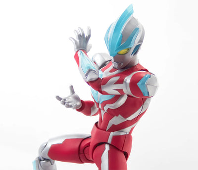 Ultraman Ginga - S.H.Figuarts (Bandai Spirits)ㅤ – Bandai Spirits – ActionFigureBrasil — ângulo diferente