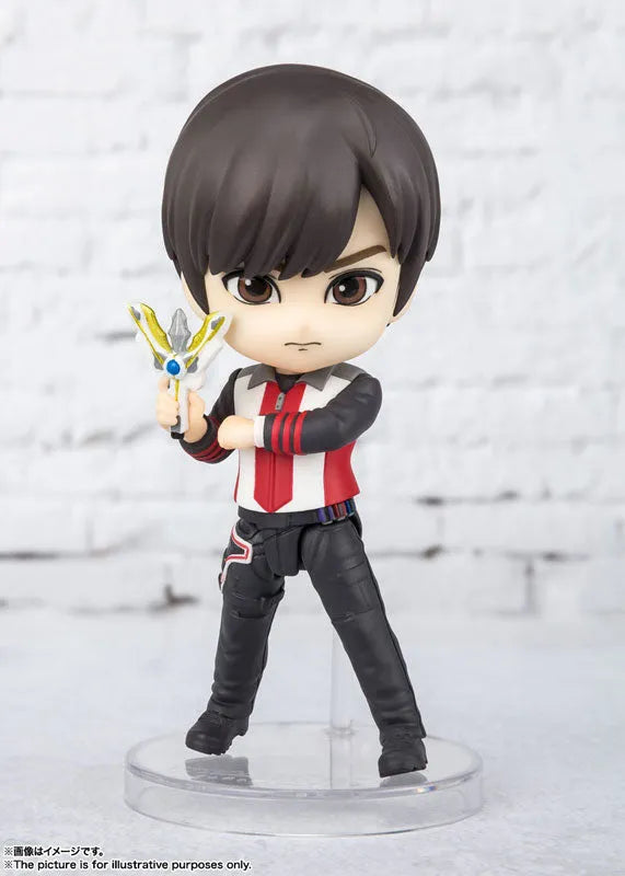 Ultraman Trigger: New Generation Tiga - Manaka Kengo - Figuarts mini (Bandai Spirits)ㅤ – Bandai Spirits – ActionFigureBrasil