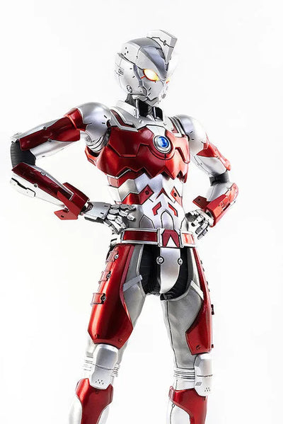 ULTRAMAN - Ultraman Suit Version A - 1/6 - Anime Version (ThreeZero, Good Smile Company)ㅤ – ThreeZero – ActionFigureBrasil — ângulo diferente