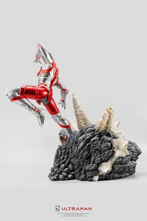 Ultraman vs Black King - LIMITED EDITION: 1500 – PureArts – ActionFigure Brasil