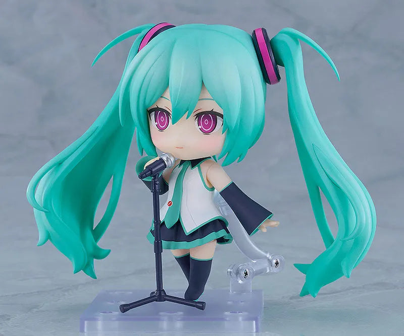 Vocaloid - Aimaina - Doushite-chan - Hatsune Miku - Nendoroid #2860 - Because You’re Here Ver. (Good Smile Company)ㅤ – Good Smile Company – ActionFigureBrasil