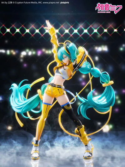 Vocaloid - Hatsune Miku - 1/7 - 17th Anniversary Ver. (Kaiyodo)ㅤ – Kaiyodo – ActionFigureBrasil — com base expositora