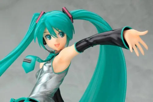 Vocaloid - Hatsune Miku - 1/7 - Tony Ver.ㅤ – Max Factory – ActionFigureBrasil