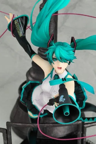 Vocaloid - Hatsune Miku - 1/8 - Love is War (Good Smile Company)ㅤ – Good Smile Company – ActionFigureBrasil