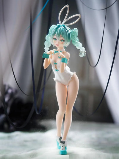 Vocaloid - Hatsune Miku - BiCute Bunnies - Rurudo, White ver. (FuRyu)ㅤ – FuRyu – ActionFigureBrasil — ângulo diferente