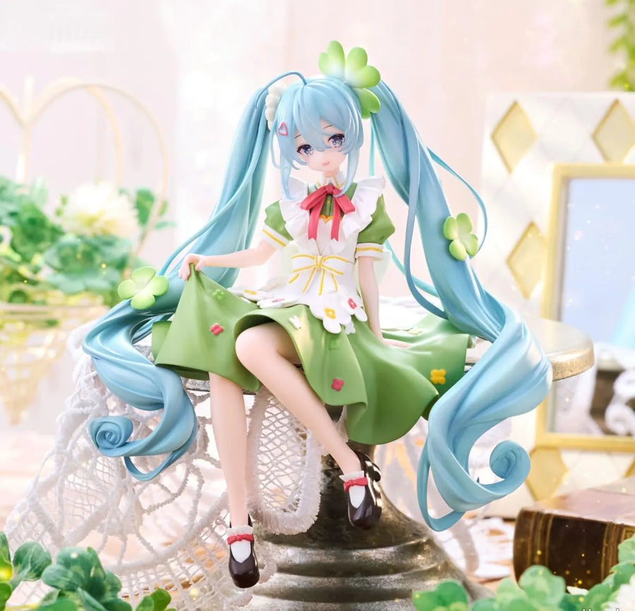 Vocaloid - Hatsune Miku - Flower Fairy - Noodle Stopper Figure - Clover (FuRyu)ㅤ – FuRyu – ActionFigureBrasil