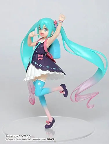 Vocaloid - Hatsune Miku - Haru Fuku Verㅤ – Taito – ActionFigureBrasil