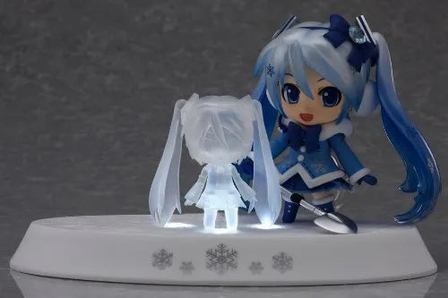 Vocaloid - Hatsune Miku - Nendoroid #207 - Snow 2012 Fluffy Coat ver.ㅤ – Good Smile Company – ActionFigureBrasil