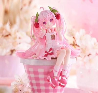 Vocaloid - Hatsune Miku - Noodle Stopper Figure - Sakura, 2025 (FuRyu)ㅤ – FuRyu – ActionFigureBrasil