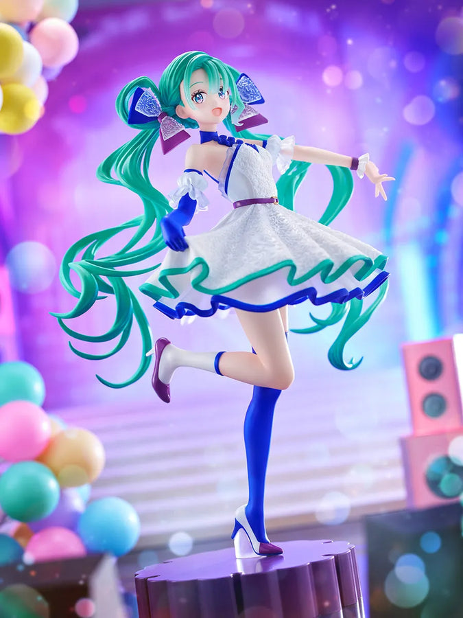 Vocaloid - Hatsune Miku - Tenitol - Tenitol Neo Tokyo Series - Idol (FuRyu)ㅤ – FuRyu – ActionFigureBrasil