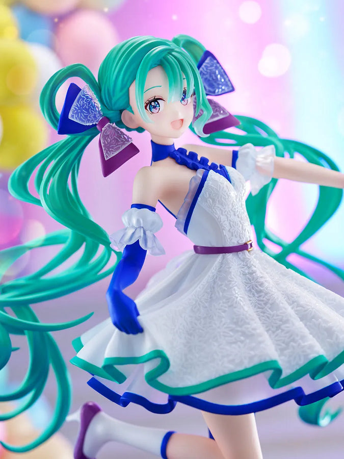 Vocaloid - Hatsune Miku - Tenitol - Tenitol Neo Tokyo Series - Idol (FuRyu)ㅤ – FuRyu – ActionFigureBrasil
