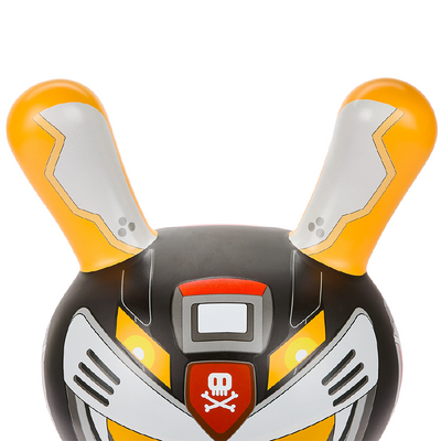 VOLTEQ Dunny - LIMITED EDITION: 500 – Kidrobot – ActionFigure Brasil — ambientada
