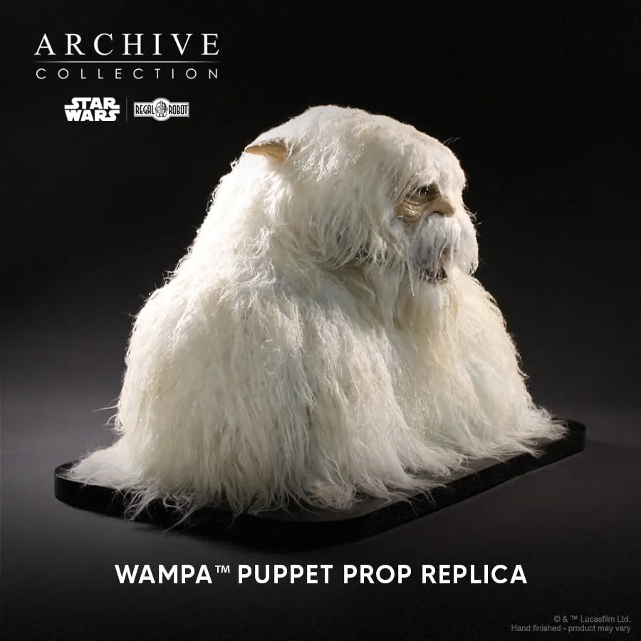 WAMPA™ Puppet Signature Edition - LIMITED EDITION: 125 – Regal Robot – ActionFigure Brasil