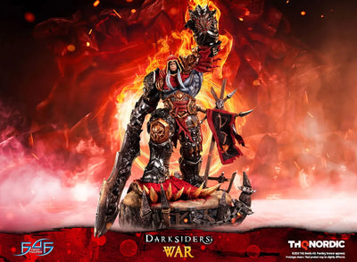 War (Standard Edition) – First 4 Figures – ActionFigure Brasil — acessórios