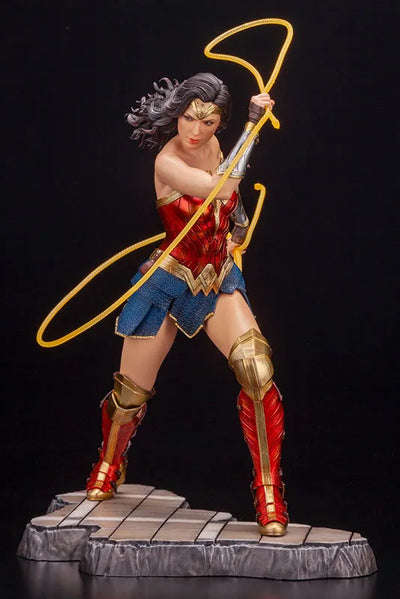 Wonder Woman 1984 - Wonder Woman - ARTFX - 1/6 (Kotobukiya)ㅤ – Kotobukiya – ActionFigureBrasil — close