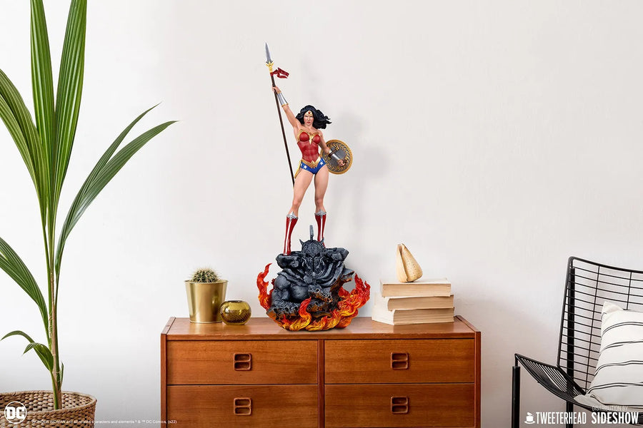 Wonder Woman - LIMITED EDITION: 450 (Collector Sixth Scale) – Tweeterhead – ActionFigure Brasil — acessórios