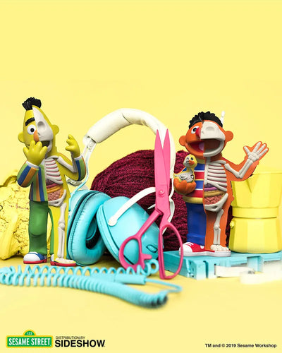 XXRAY Plus: Bert & Ernie – Mighty Jaxx – ActionFigure Brasil — ambientada