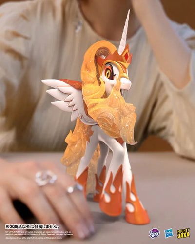 XXRAY PLUS meets My Little Pony / Daybreaker Vinyl Figureㅤ – Mighty Jaxx – ActionFigureBrasil — embalagem