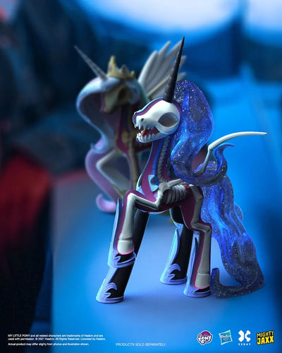 XXRAY Plus: Nightmare Moon – Mighty Jaxx – ActionFigure Brasil — detalhe do produto