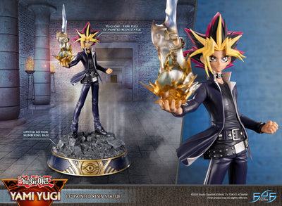Yami Yugi - LIMITED EDITION – First 4 Figures – ActionFigure Brasil — ambientada