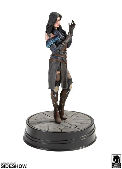 Yennefer (Series 2) – Dark Horse Comics – ActionFigure Brasil — ambientada