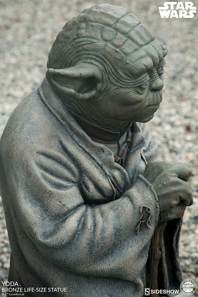 Yoda Bronze - LIMITED EDITION – Sideshow Collectibles – ActionFigure Brasil — iluminação de estúdio