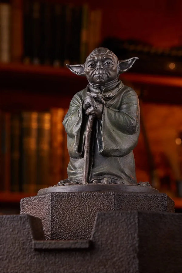 Yoda Fountain - LIMITED EDITION: 1138 – Kotobukiya – ActionFigure Brasil
