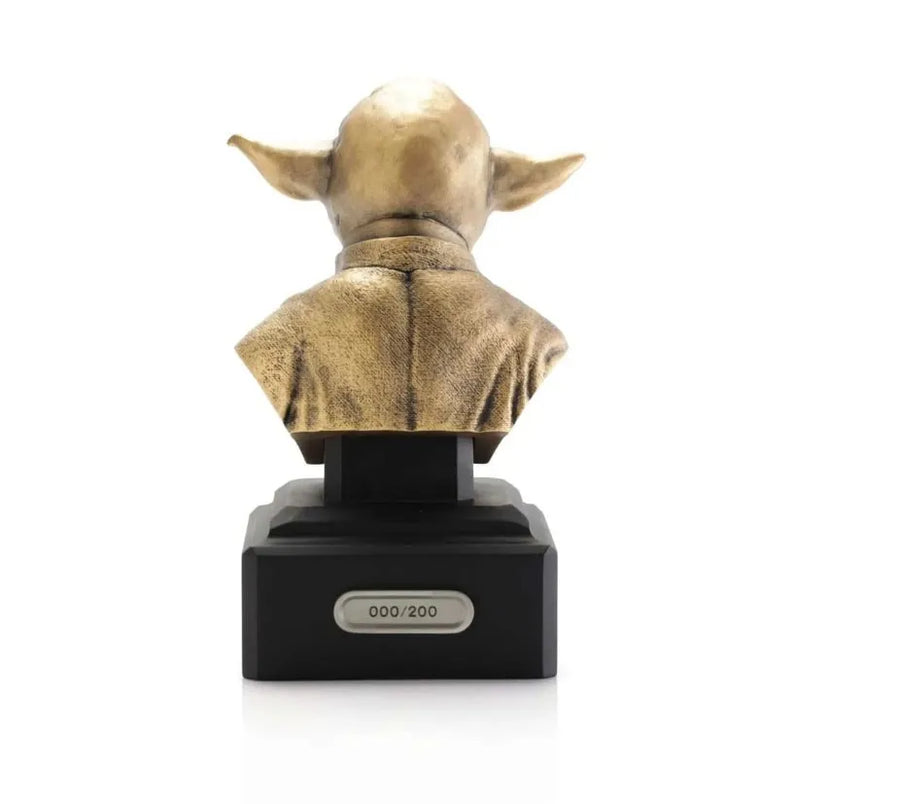 Yoda (Gilt Edition) - LIMITED EDITION: 500 (Gold) – Royal Selangor – ActionFigure Brasil