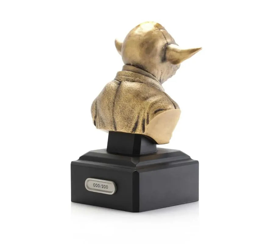 Yoda (Gilt Edition) - LIMITED EDITION: 500 (Gold) – Royal Selangor – ActionFigure Brasil