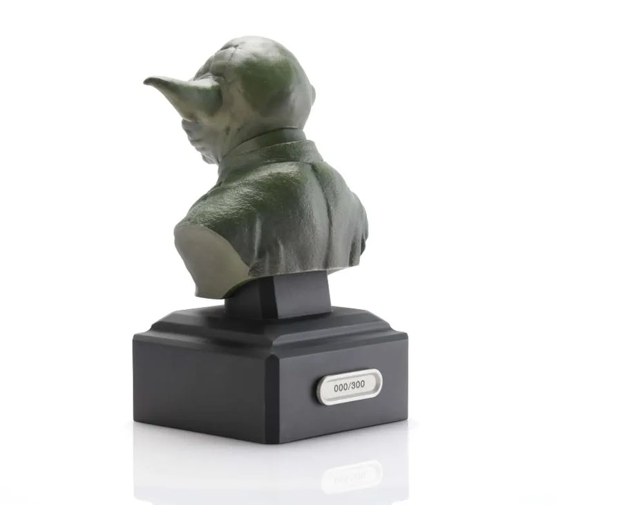 Yoda (Green Edition) - LIMITED EDITION: 500 (Green) – Royal Selangor – ActionFigure Brasil