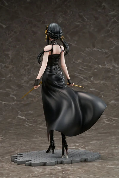 Yor Forger – FURYU Corporation – ActionFigure Brasil — embalagem