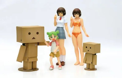 Yotsuba&! - Danboard - Hayasaka Miura - Revoltech (Kaiyodo, Organic)ㅤ – Kaiyodo – ActionFigureBrasil — ambientada