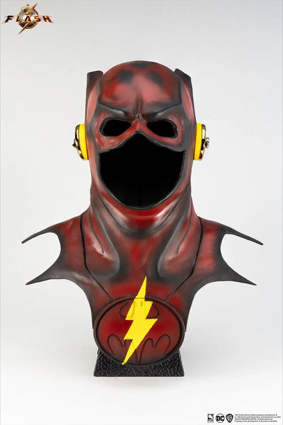 Young Barry Cowl - LIMITED EDITION: 888 – PureArts – ActionFigure Brasil — com base expositora