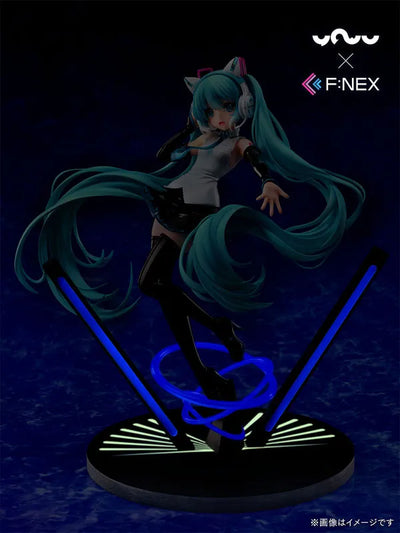 [YOWU x F:NEX] Hatsune Miku Cat Ear Headphone Ver. 1/7ㅤ – FuRyu – ActionFigureBrasil — ângulo diferente
